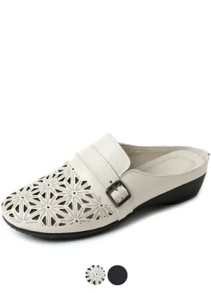 Flat summer shoes