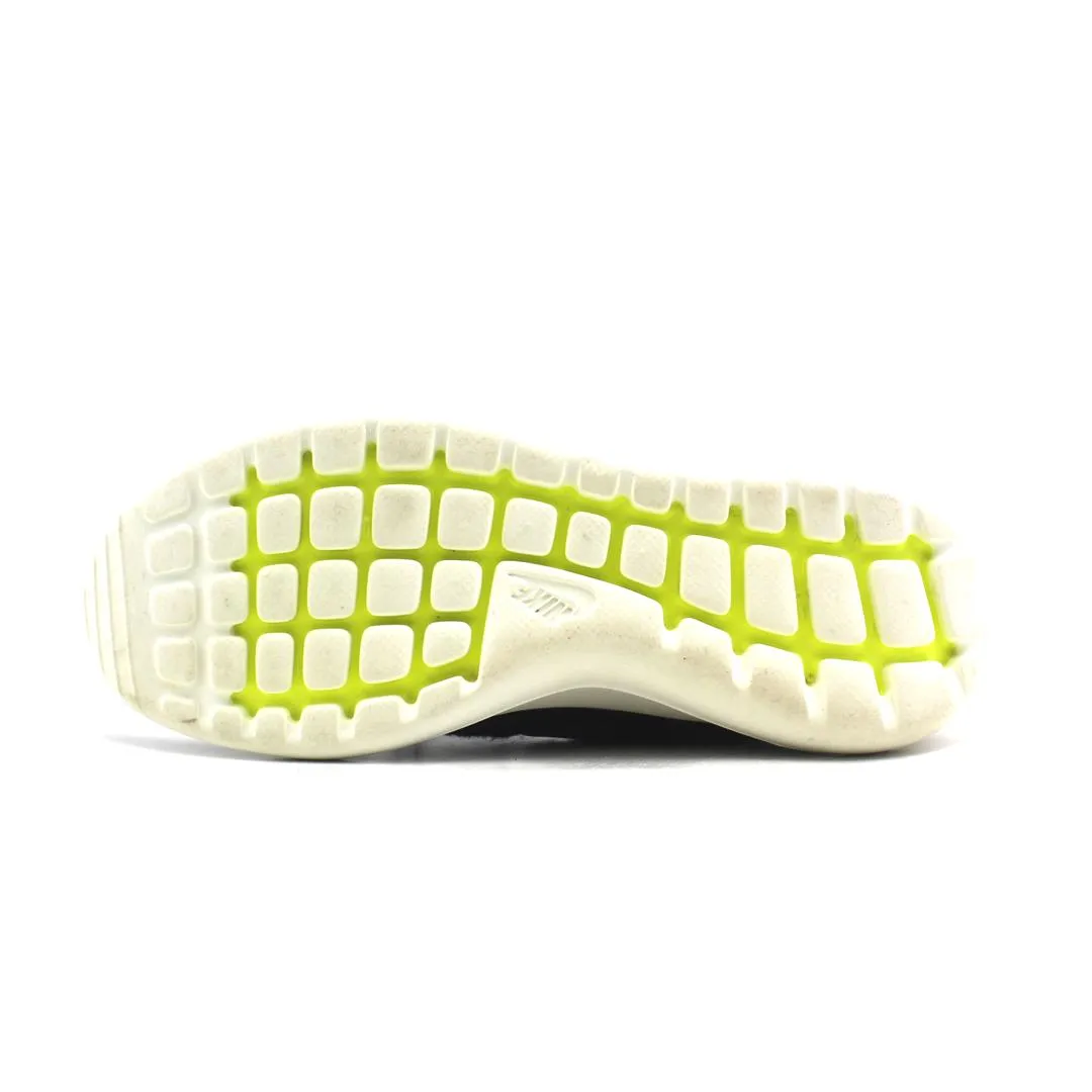 NIKE ROSHE TWO