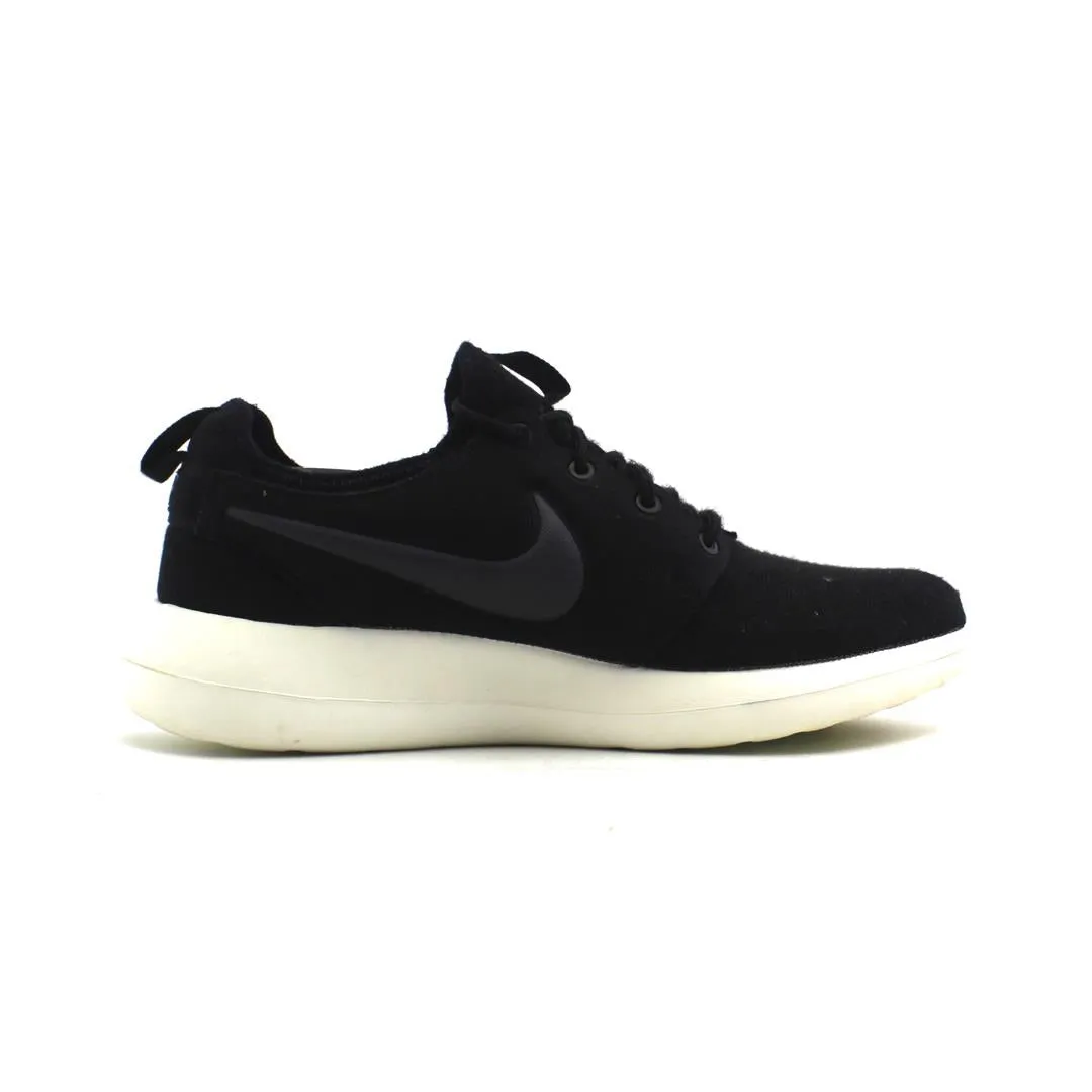 NIKE ROSHE TWO