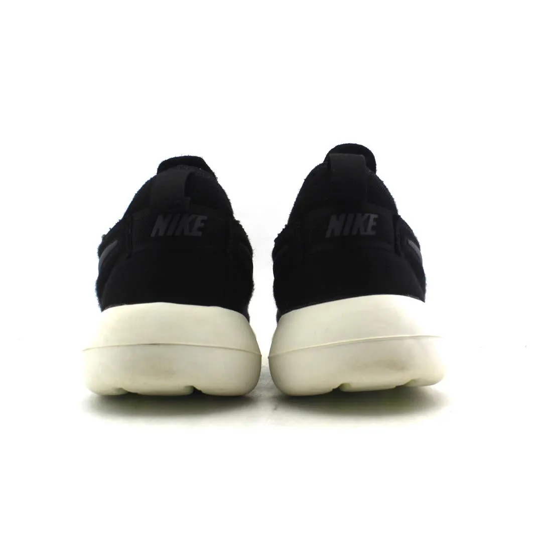 NIKE ROSHE TWO